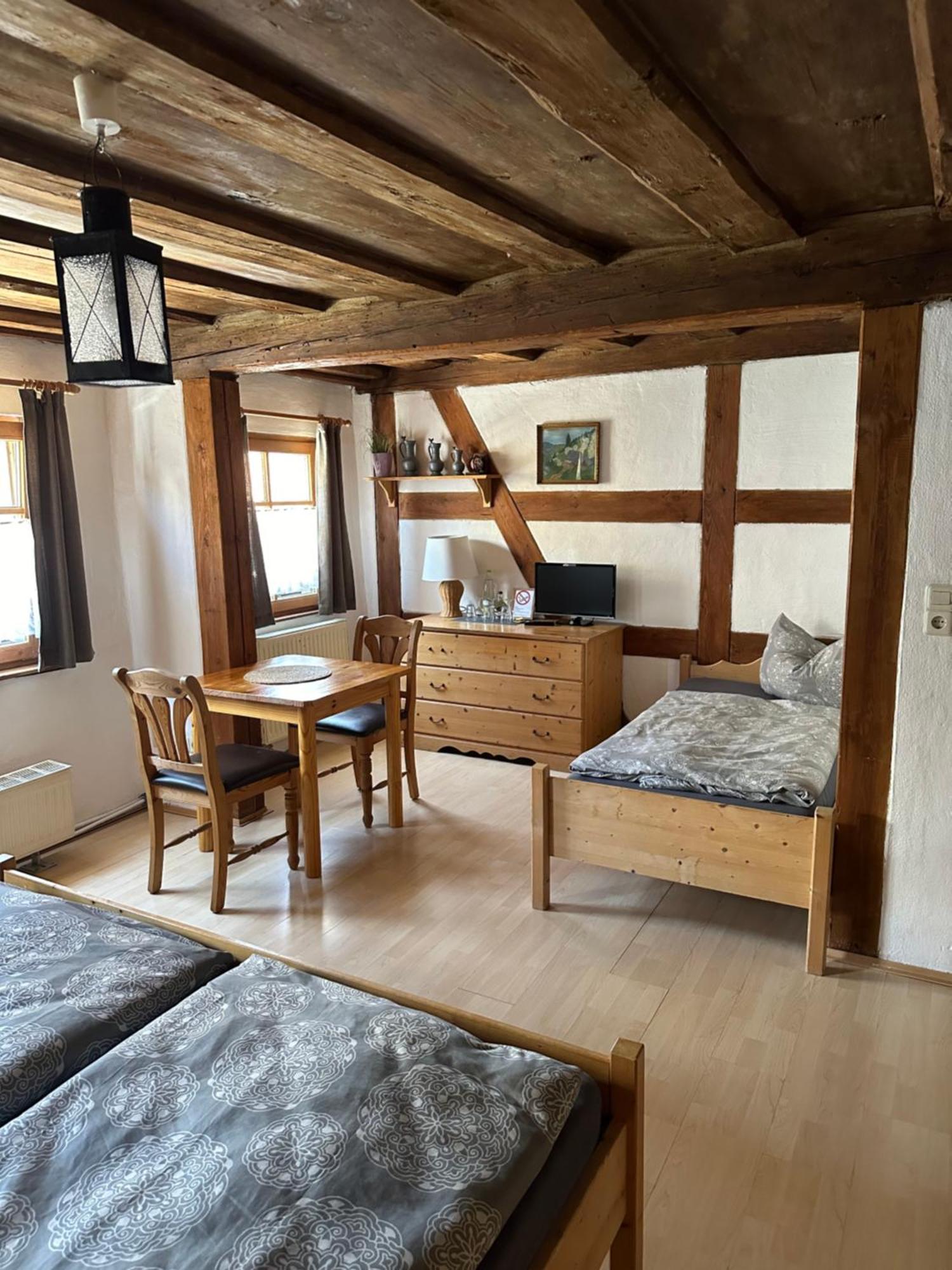 Altstadtpension Zirndorf Exteriör bild